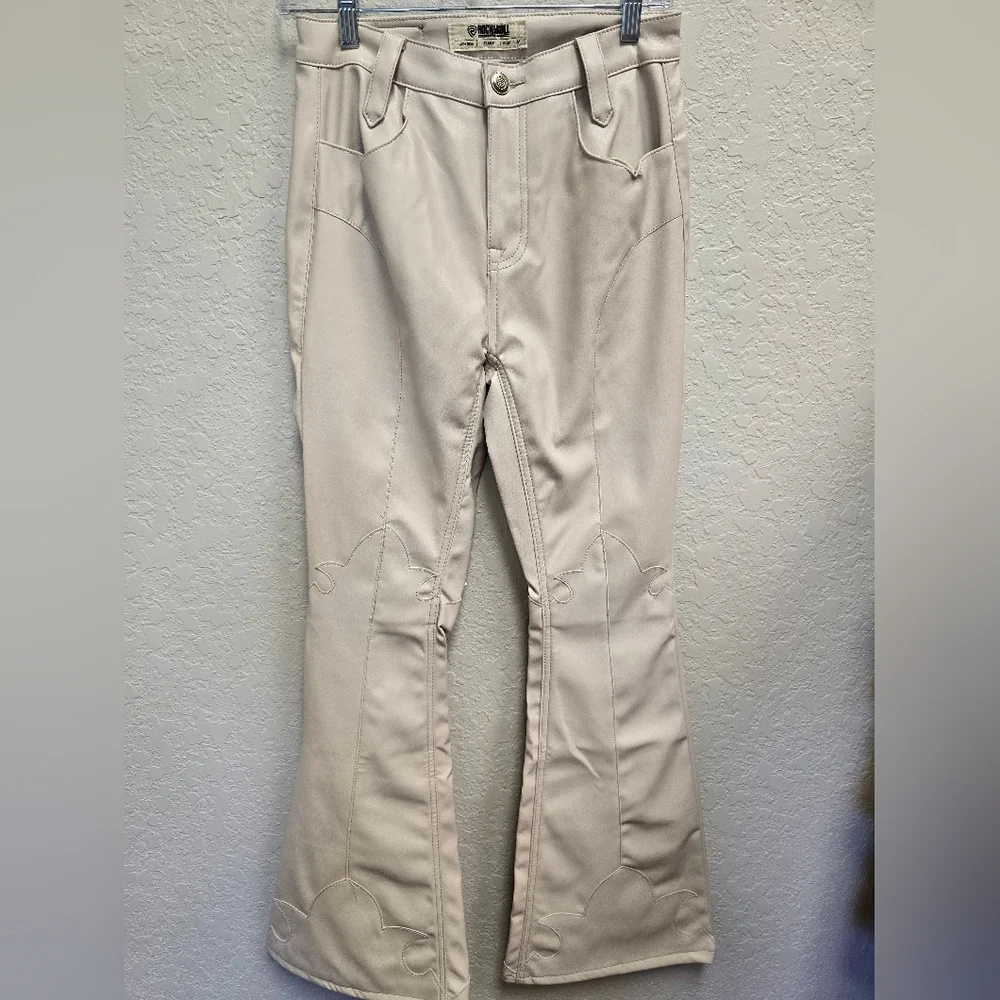 Rock & Roll Denim HIGH RISE EXTRA STRETCH FLARE FAUX LEATHER PANTS in Ivory - Picture 4 of 14